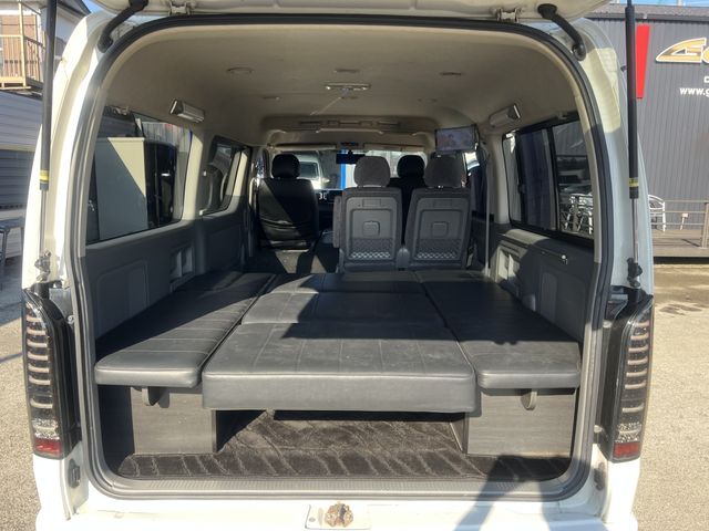 Toyota HIACE WAGON 2008-10 16386-23