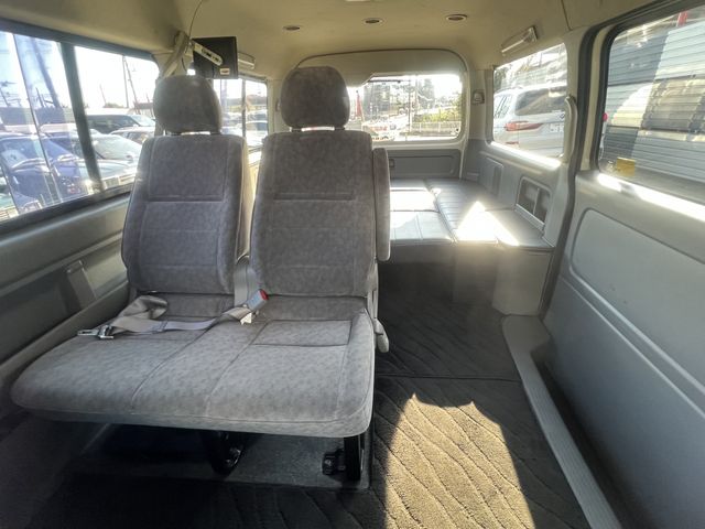 Toyota HIACE WAGON 2008-10 16386-22