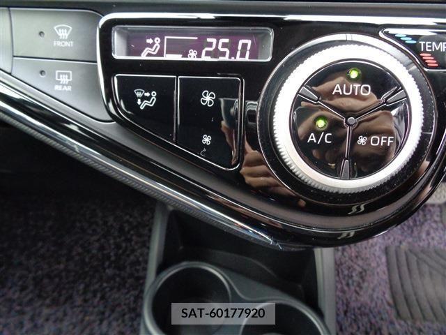 Toyota AQUA 2018-04 255551-16