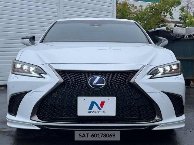 Lexus ES 2019-11 275303-14