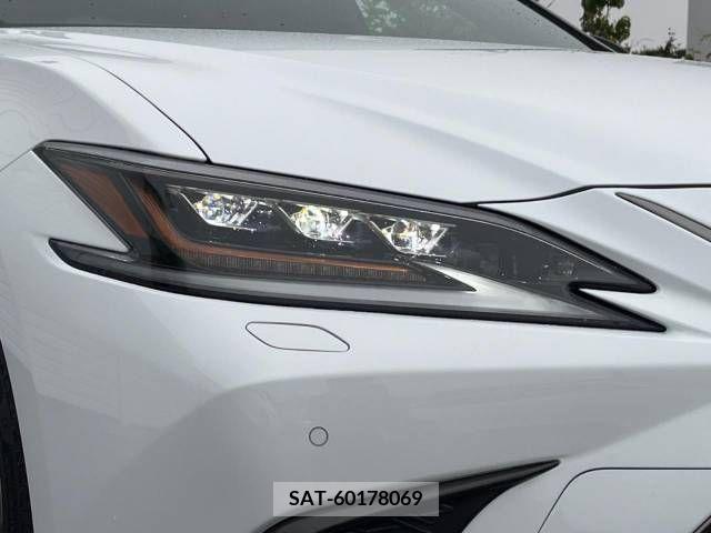Lexus ES 2019-11 275303-13