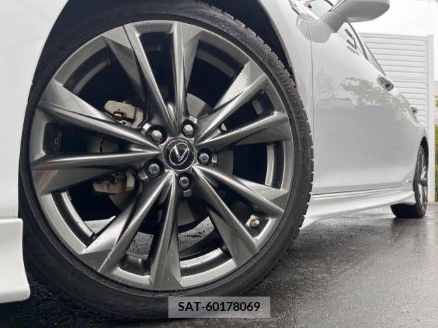 Lexus ES 2019-11 275303-12