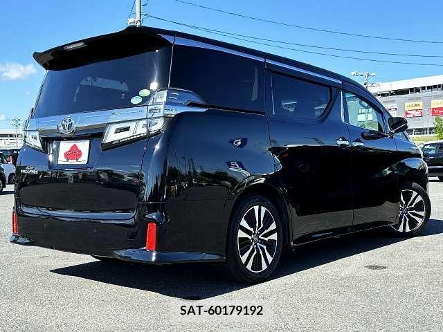Toyota VELLFIRE 2018-11 299460-2