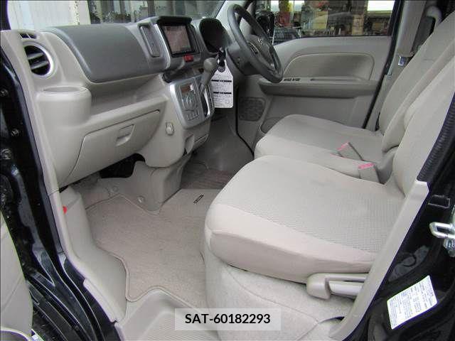 Suzuki EVERY WAGON 2015-04 221821-15