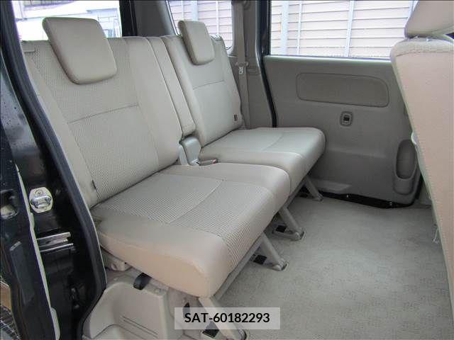 Suzuki EVERY WAGON 2015-04 221821-17