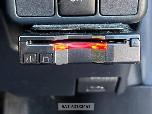 Toyota AQUA 2012-05 389348-4