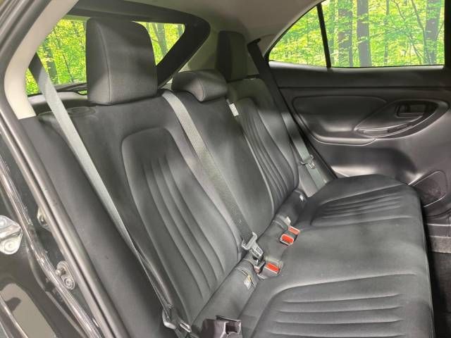 Toyota YARIS CROSS 2023-03 181581-9