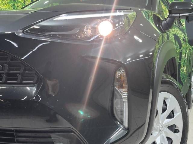 Toyota YARIS CROSS 2023-03 181581-12