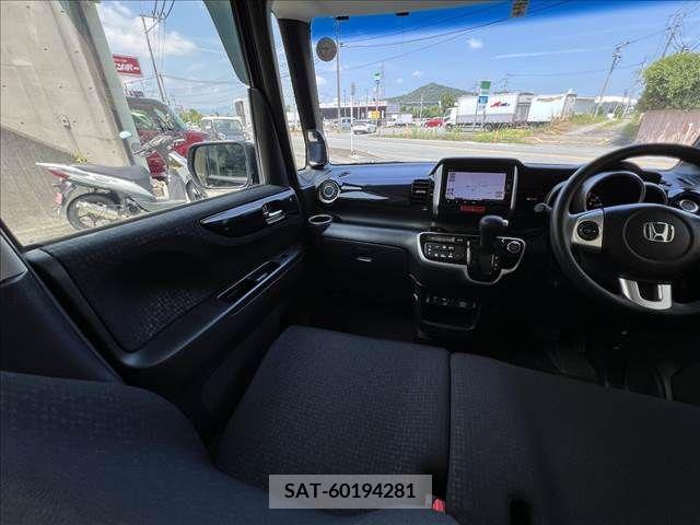 Honda N BOX CUSTOM 2017-03 364987-27