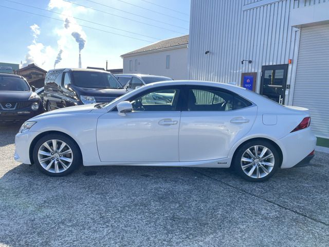 Lexus IS 2013-11 1448-6