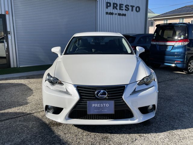 Lexus IS 2013-11 1448-3