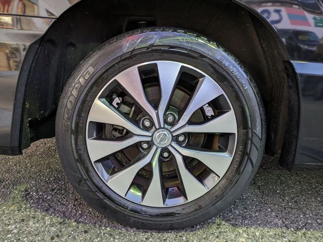Nissan SERENA 2018-08 28835-2
