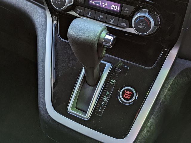 Nissan SERENA 2018-08 28835-11