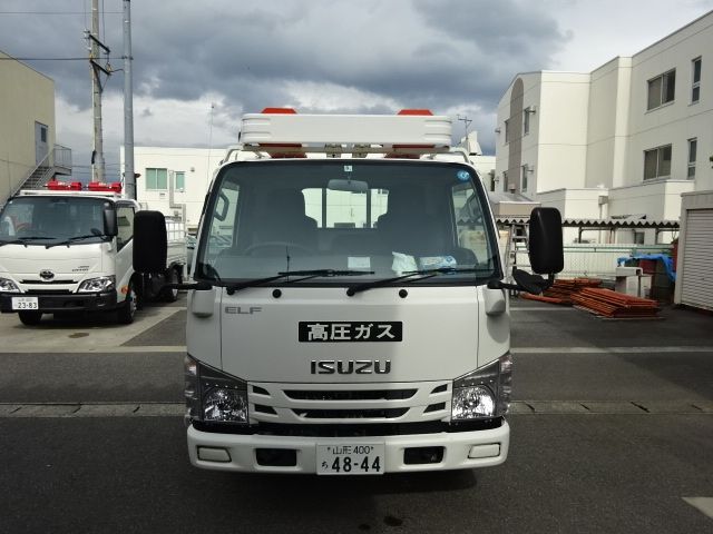 Isuzu ELF TRUCK 2019-08 8560-1