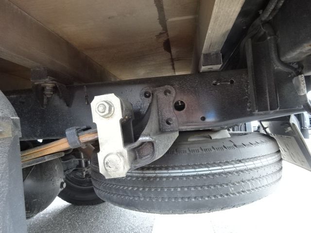 Isuzu ELF TRUCK 2019-08 8560-22
