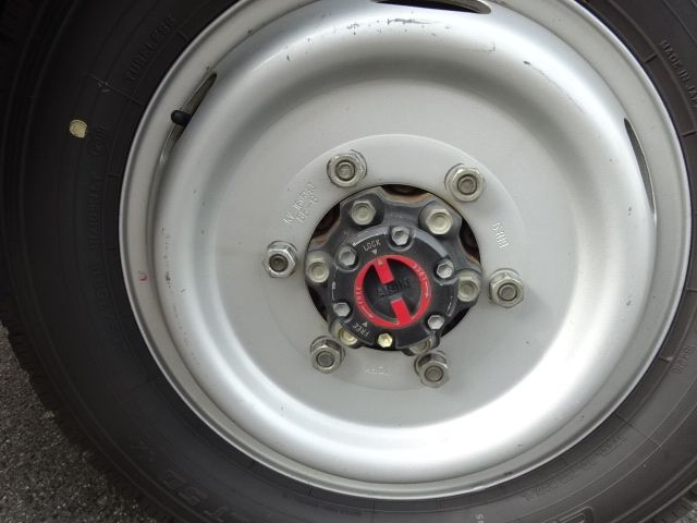 Isuzu ELF TRUCK 2019-08 8560-24
