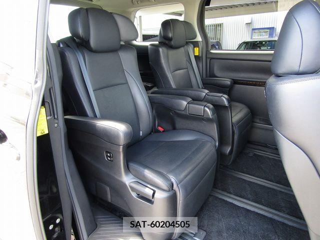Toyota VELLFIRE 2012-03 287951-11