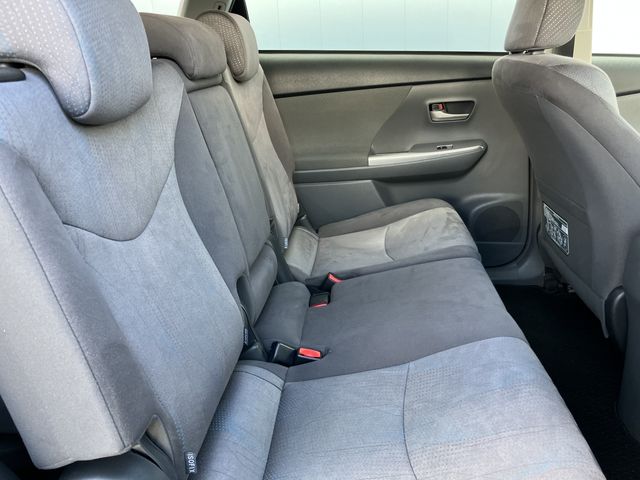 Toyota PRIUS ALPHA 2011-10 189763-23