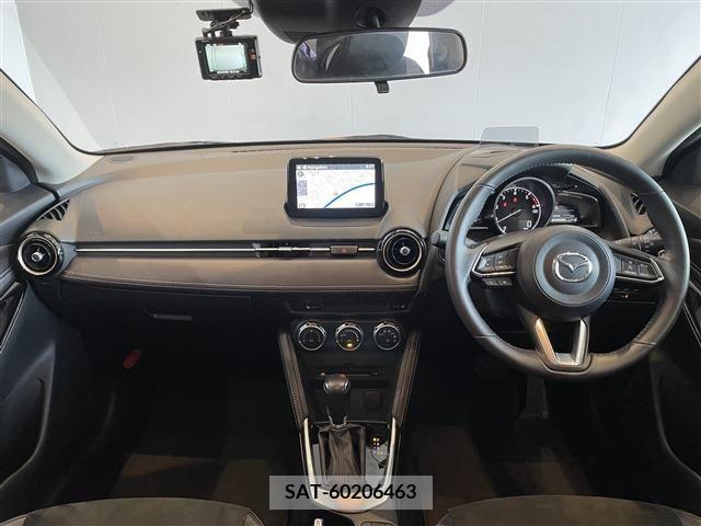 Mazda DEMIO 2019-04 232340-2
