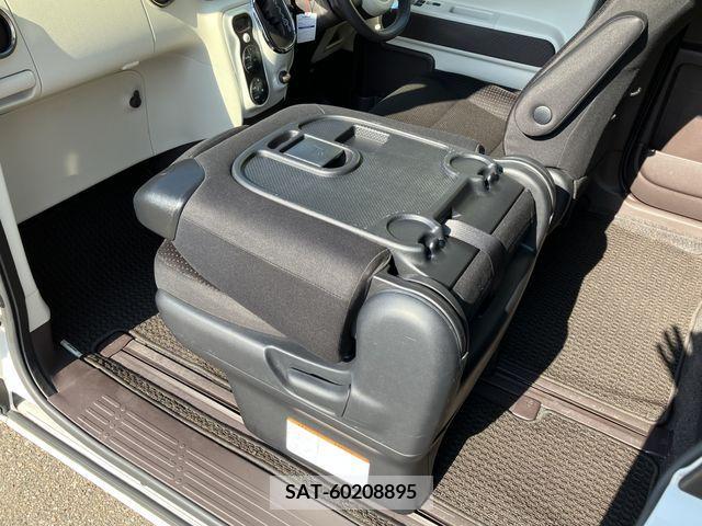 Toyota PORTE 2015-10 327611-24