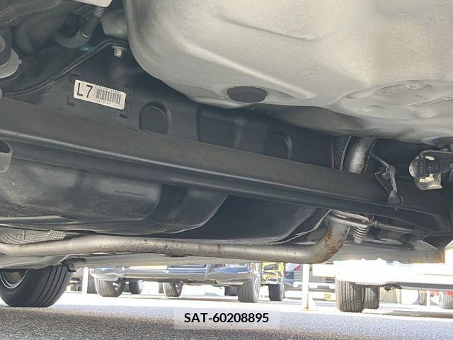 Toyota PORTE 2015-10 327611-28