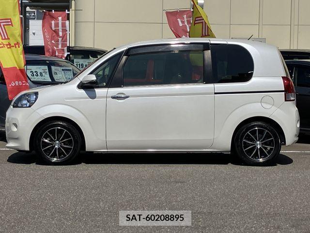 Toyota PORTE 2015-10 327611-8