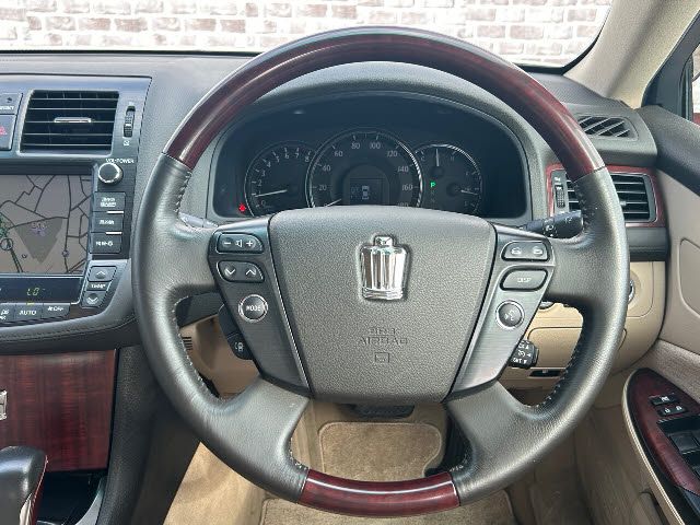 Toyota CROWN SEDAN 2009-01 5461-13