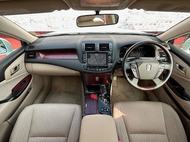 Toyota CROWN SEDAN 2009-01 5461-1