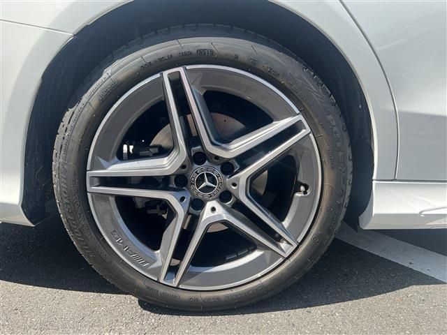 Mercedes Benz C-CLASS 2018-12 188270-5