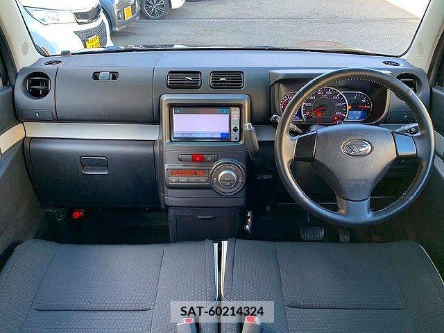 Daihatsu MOVE CONTE CUSTOM 2013-09 225426-1