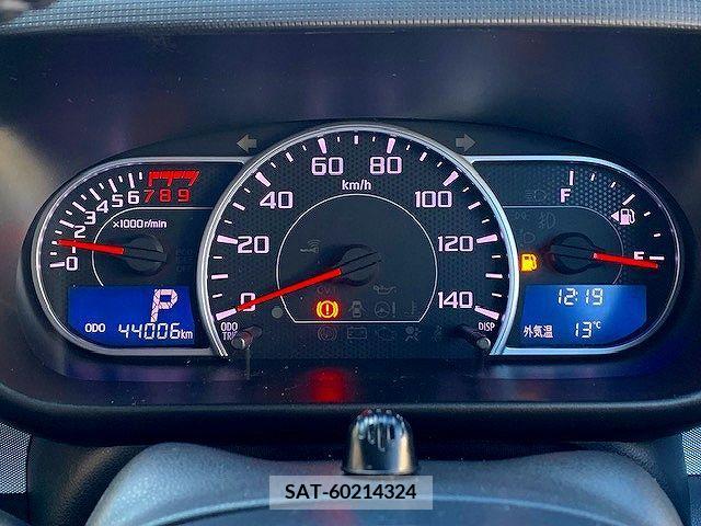 Daihatsu MOVE CONTE CUSTOM 2013-09 225426-7