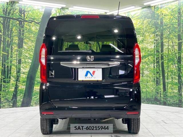 Honda N BOX 2022-11 217684-15