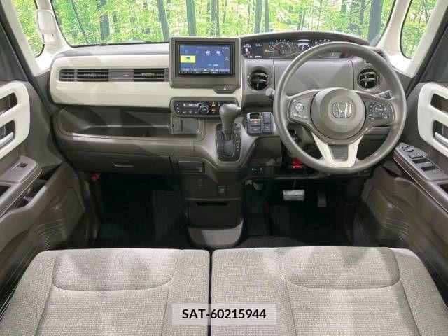 Honda N BOX 2022-11 217684-1
