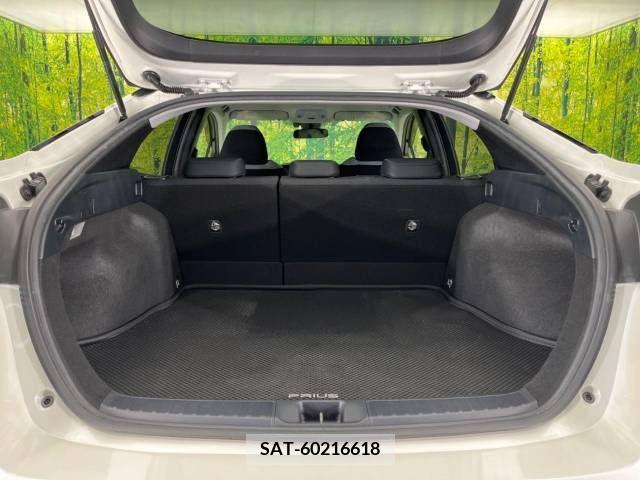 Toyota PRIUS 2016-03 281800-10