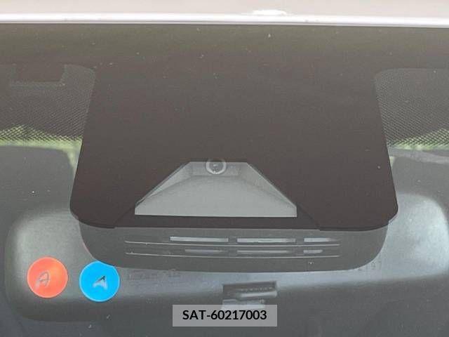 Toyota YARIS 2023-06 371403-5