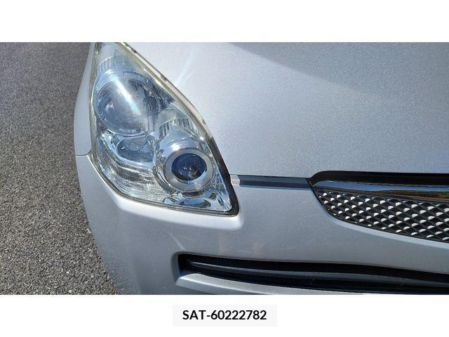 Toyota RACTIS 2009-09 282652-11