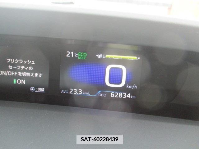 Toyota PRIUS 2017-05 373440-18