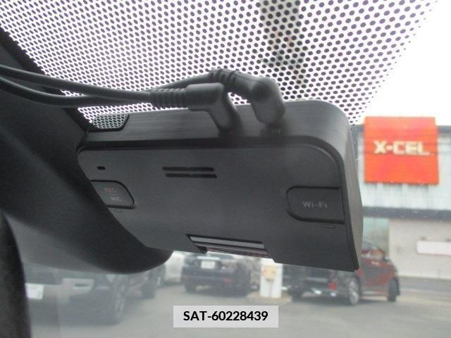 Toyota PRIUS 2017-05 373440-22