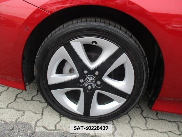 Toyota PRIUS 2017-05 373440-29