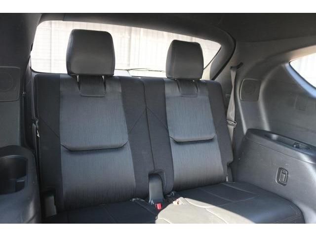 Mazda CX-8 2018-03 21454-12