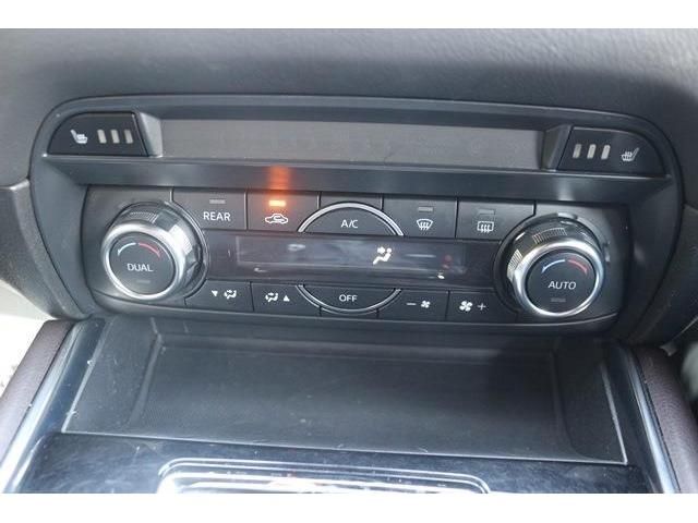 Mazda CX-8 2018-03 21454-16