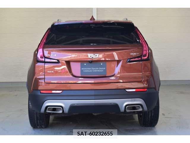 Cadillac XT4 2021-10 374949-7
