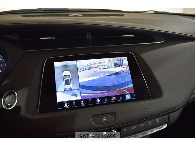 Cadillac XT4 2021-10 374949-18