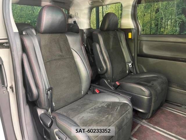 Toyota VELLFIRE 2014-09 340884-9