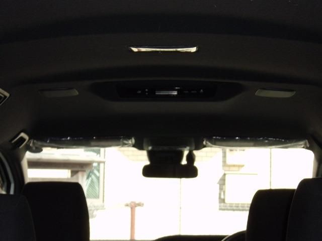 Toyota VOXY HYBRID 2018-01 1731-14