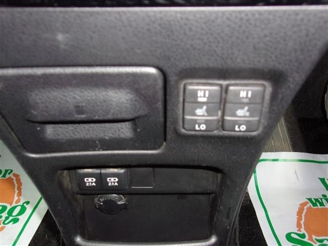 Toyota VOXY HYBRID 2018-01 1731-24