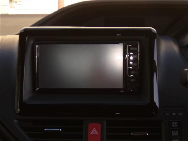 Toyota VOXY HYBRID 2018-01 1731-20