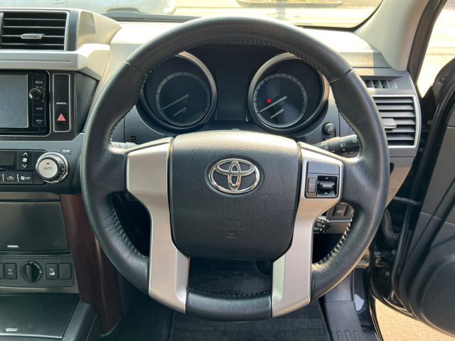 Toyota PRADO 2016-01 1508-16