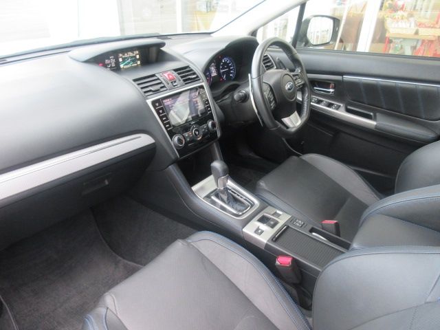Subaru LEVORG 2017-03 186895-4