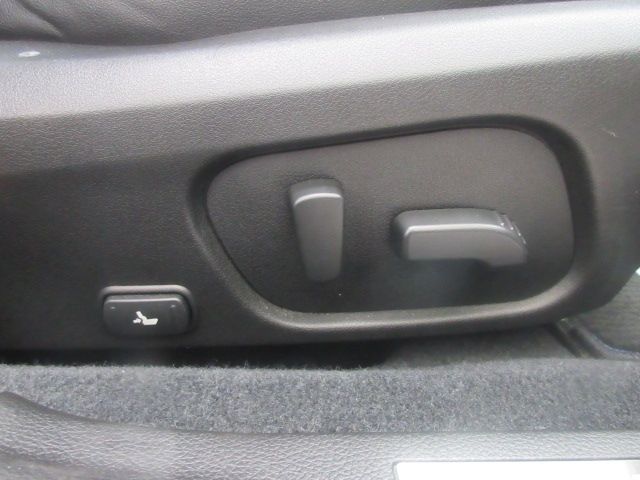 Subaru LEVORG 2017-03 186895-18